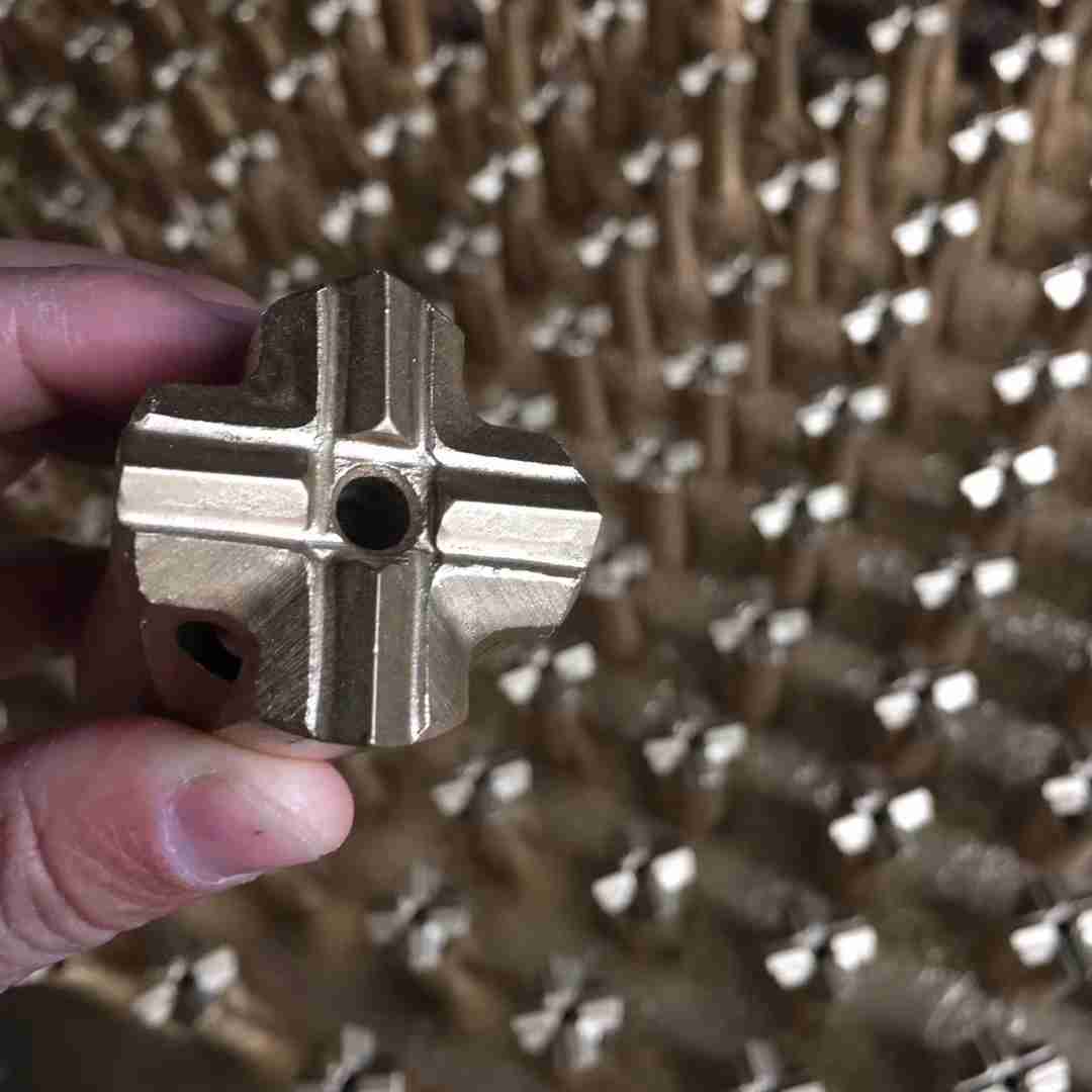 Cross-type bit for Tapered rock drilling tools - Image 3