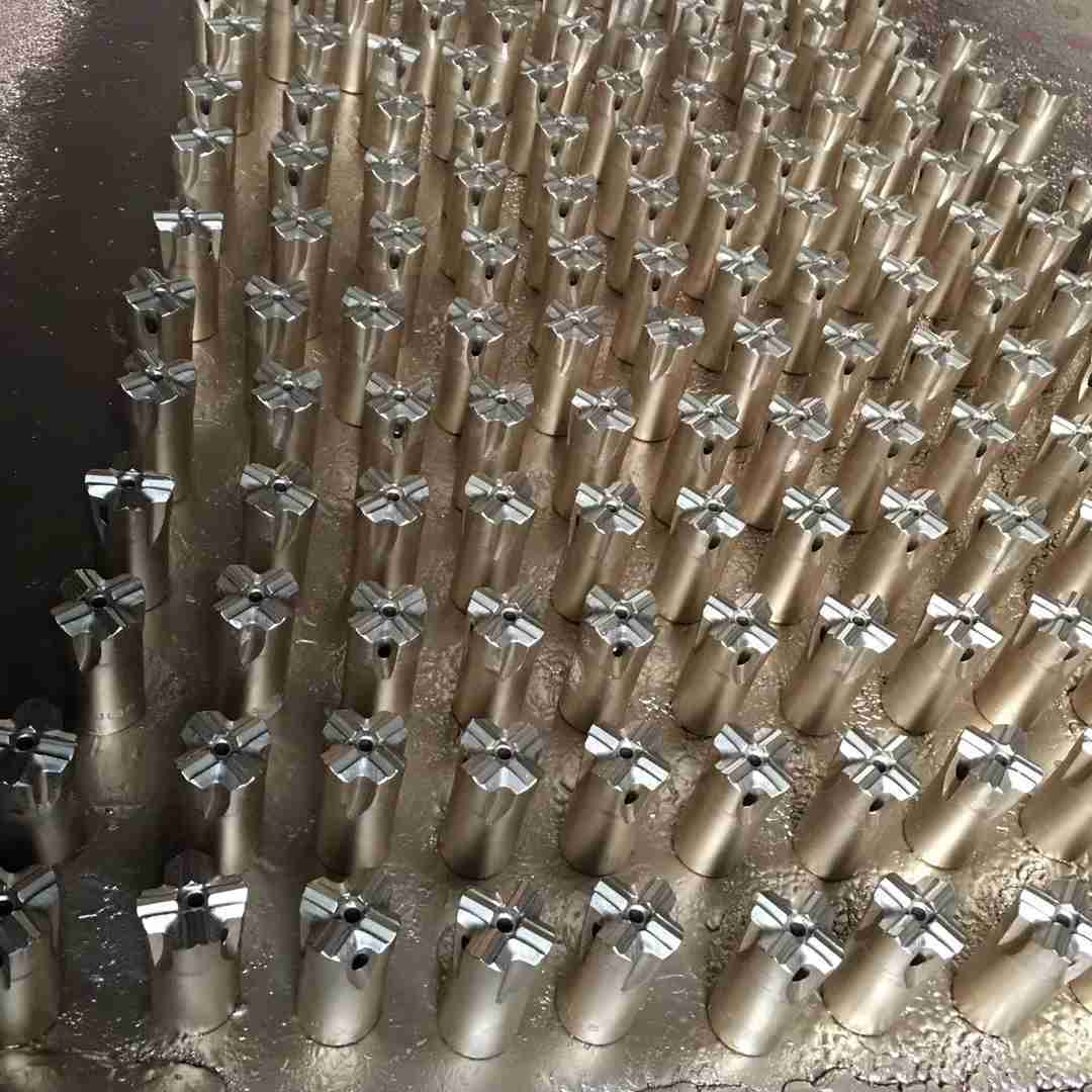 Cross-type bit for Tapered rock drilling tools - Image 5