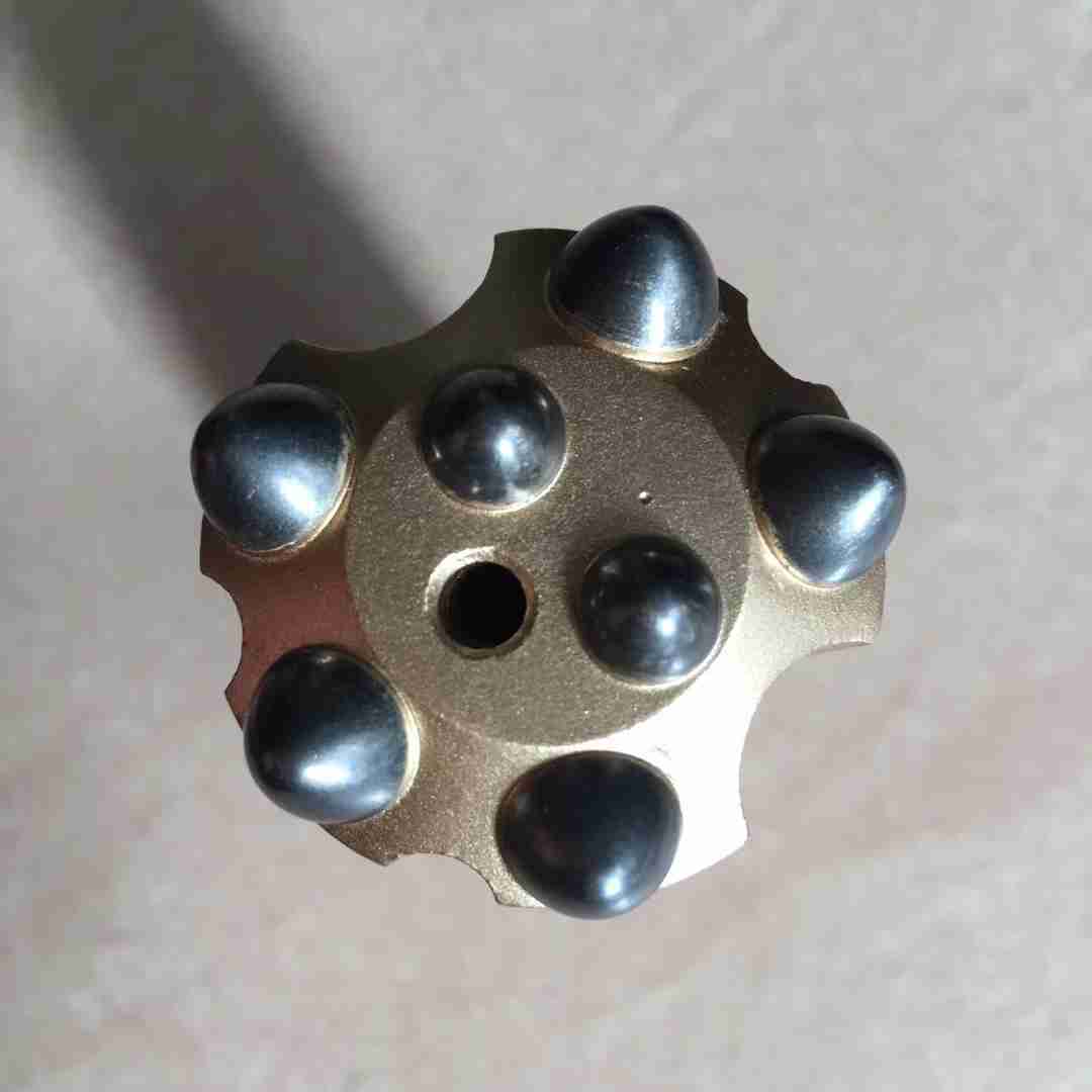34mm taper button bits - Image 2