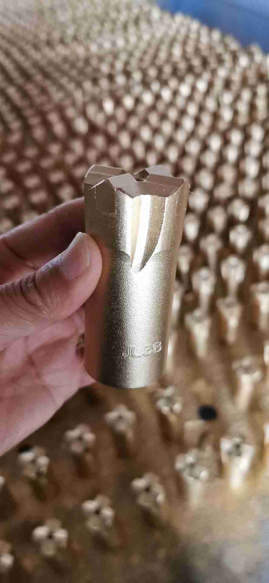 JL38 taper cross bits for H25 tapered drill rods - Image 2